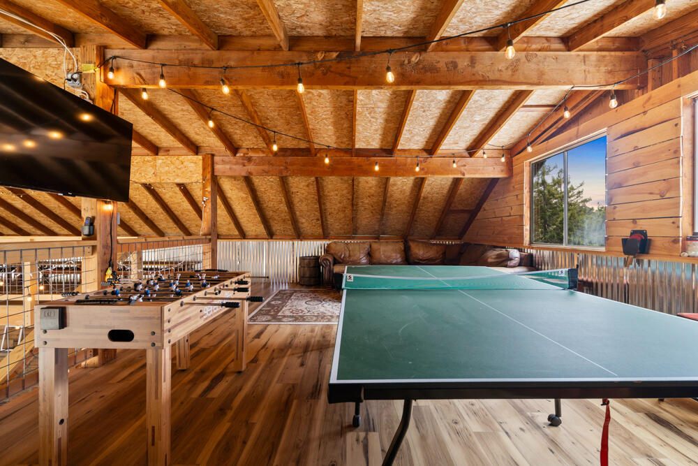 Ft Ross Lodges + Coffe Bar + Fitness Room